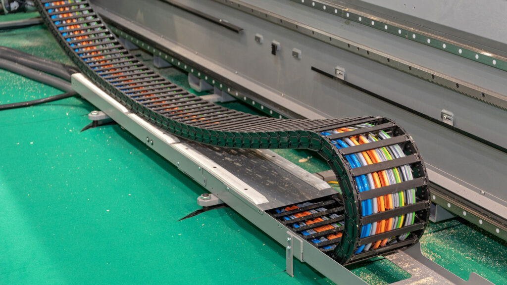 Cables_1392480572